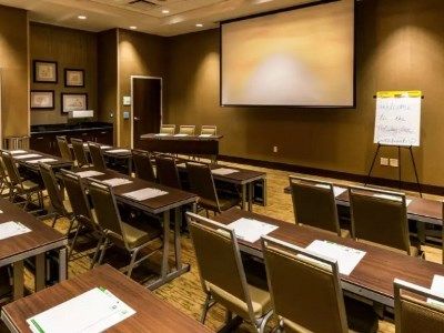 Holiday Inn Lexington - Hamburg By Ihg Ngoại thất bức ảnh